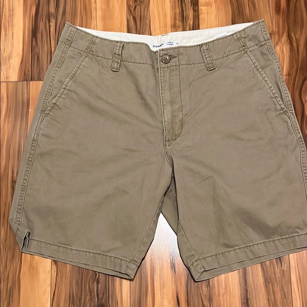 Old Navy Tan Flat Front Shorts Classic Style